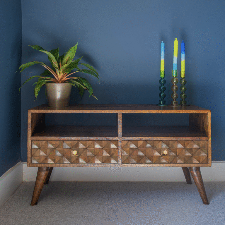 Diamond Carved Media Unit