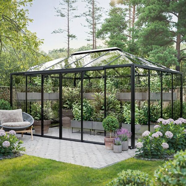 Pyramid-type greenhouse | Pyramid Greenhouse Bloomcabin Oasis